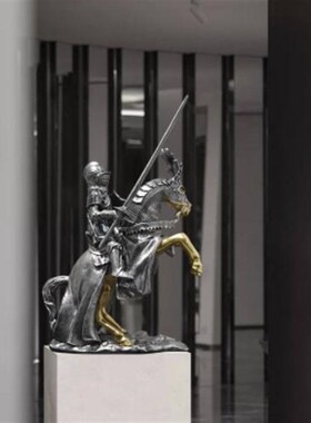 欧洲复古骑士摆件电视柜酒柜办公室装饰罗马盔甲士兵模型家居饰品
