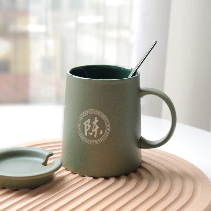 批量定制加logo马克杯加图案杯子伴手礼陶瓷杯礼品刻字雕刻烤花