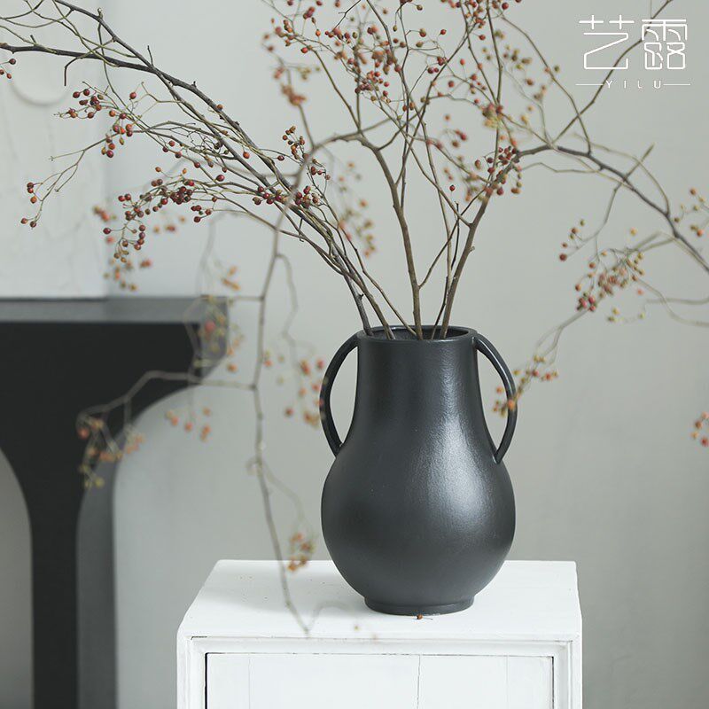 艺露黑色双耳陶瓷花瓶客厅插花陶罐高级感轻奢风玄关中古民宿装饰