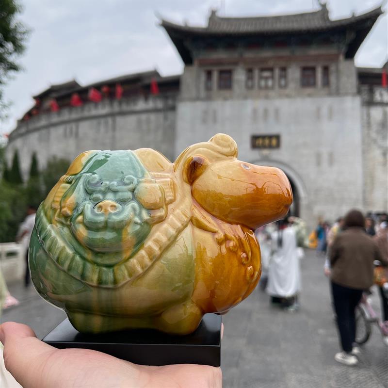 三彩艺《唐小马》陶瓷摆件客厅呆萌卡通仿古工艺商务洛阳特色礼物