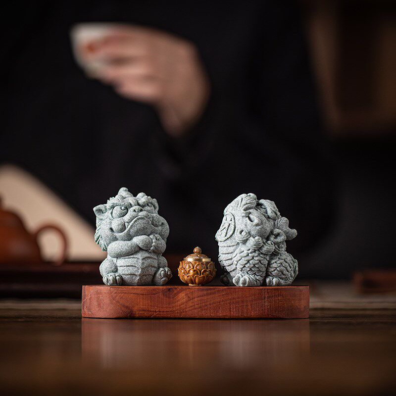 中式瑞兽小貔貅车载香薰摆件汽车中控台饰品车内装饰家居桌面摆设