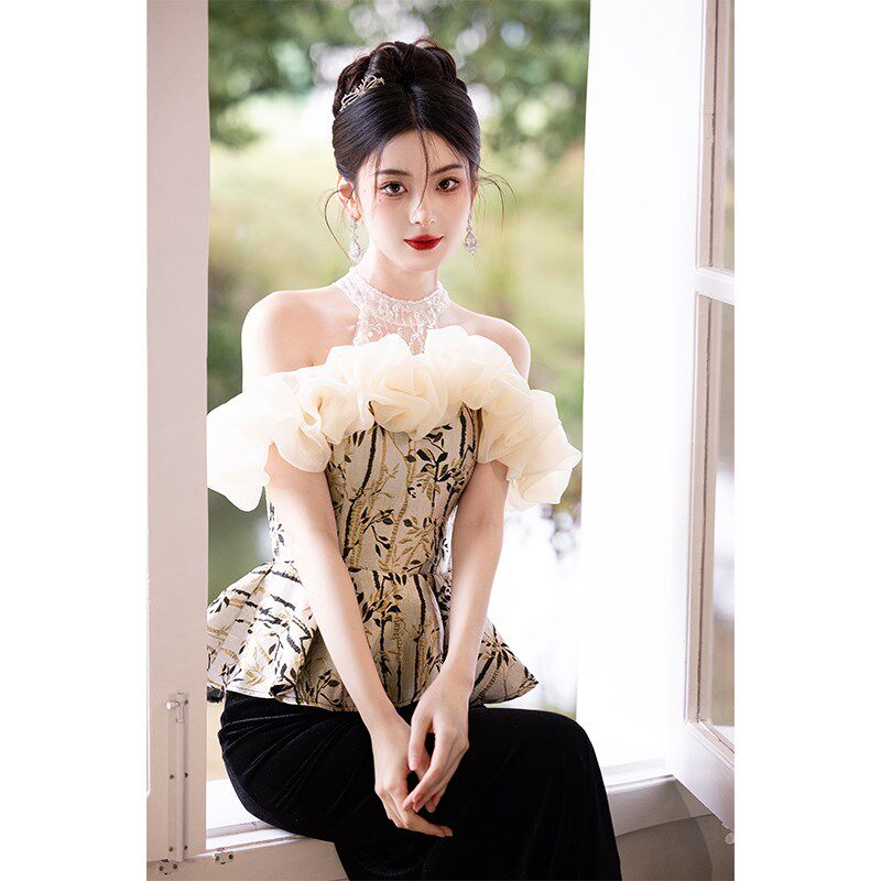 宴会高端挂脖晚礼服裙女名媛轻奢高级感一字肩鱼尾年会主持人气质