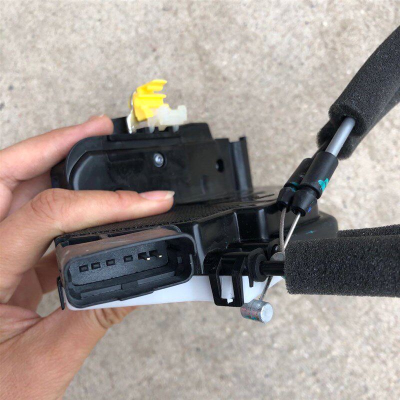适配长安悦翔V7车门锁块逸动DT锁机中控锁车门闭锁器马达锁体配件