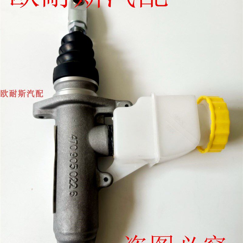 适用于解放J6P离合器总泵J6离合器泵带油壶原厂配件1602120-82T