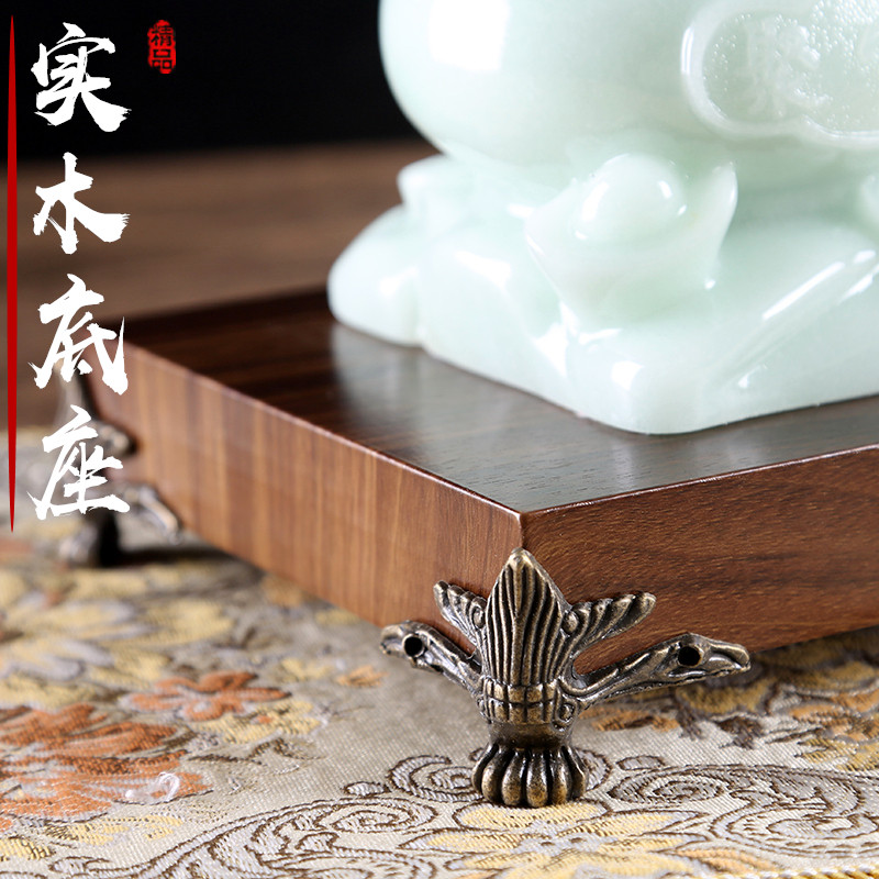 玉石关公摆件武财神像关羽招财开业礼品书房酒柜办公室客厅装饰品