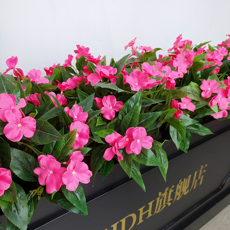 户外新款花架假花草摆件绢花装饰花室外绿化庭院束隔断花槽栅栏花