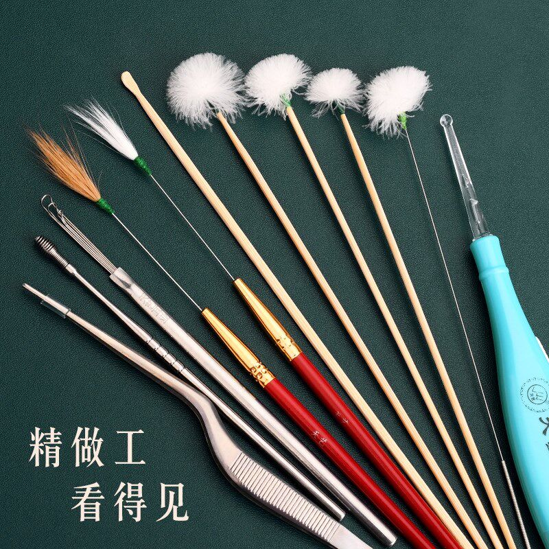 本企采耳工具套装儿童发光掏耳朵专业挖耳勺鹅毛棒头灯18件套装