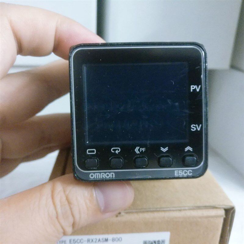 原装正品新款数显智能温控表 E5CC-RX2ASM-800