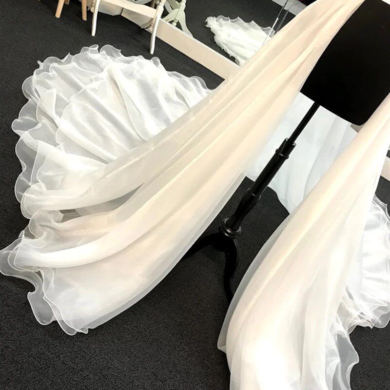 女士婚纱礼服长裙乳白色百搭高腰大裙摆舞台走秀表演时尚长拖尾裙