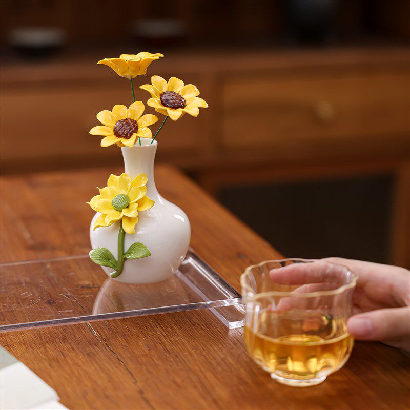 陶瓷向日葵花瓶向阳花开 高白泥花向阳而生茶桌书桌餐桌玄关
