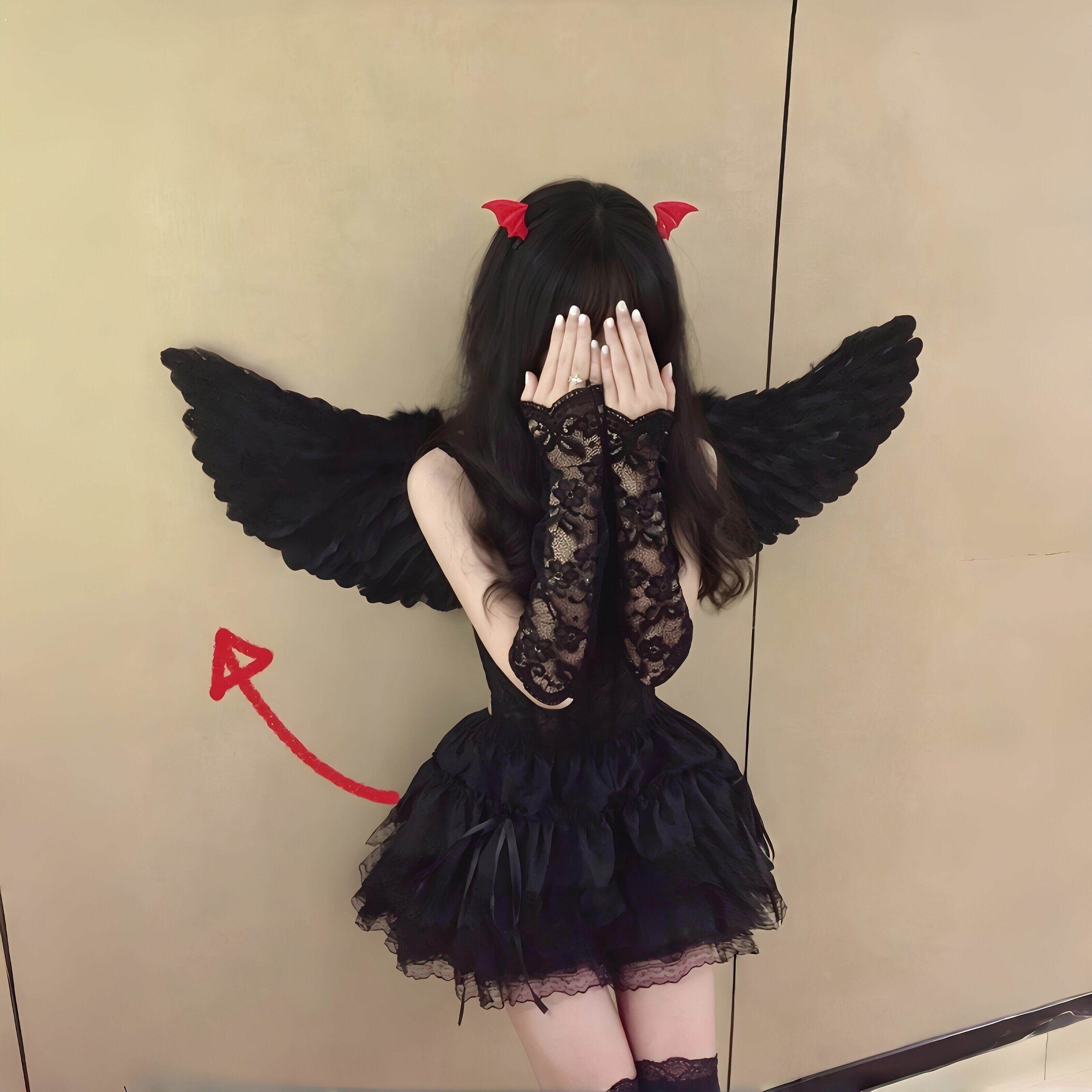 低成本打造神明少女感!天使光环羽毛翅膀套装暗黑风拍照道具配饰