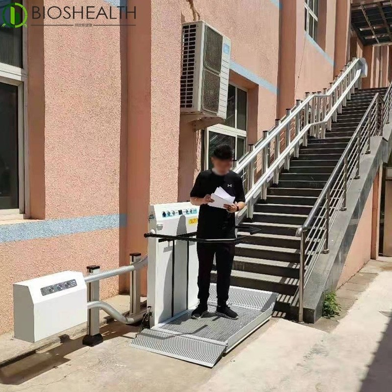 老年人无障碍垂直升降机家用小型残疾人轮椅电梯无障碍升降平台