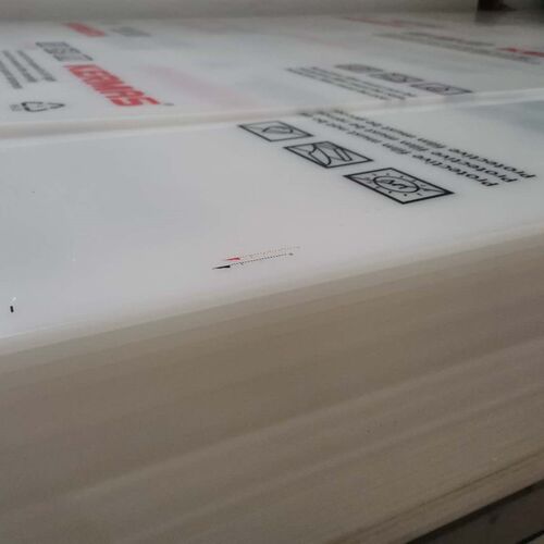 白色纯PP板食品级材定制垫板聚丙烯硬塑料水箱板加工模具定做雕刻