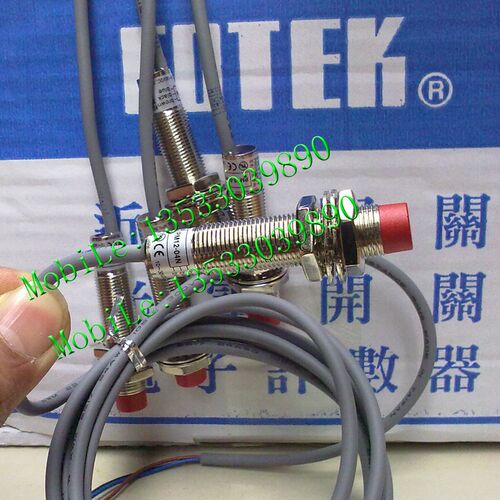 实物拍摄原装正品进口台湾阳明FOTEK接近开关PM12-04N  假一赔十