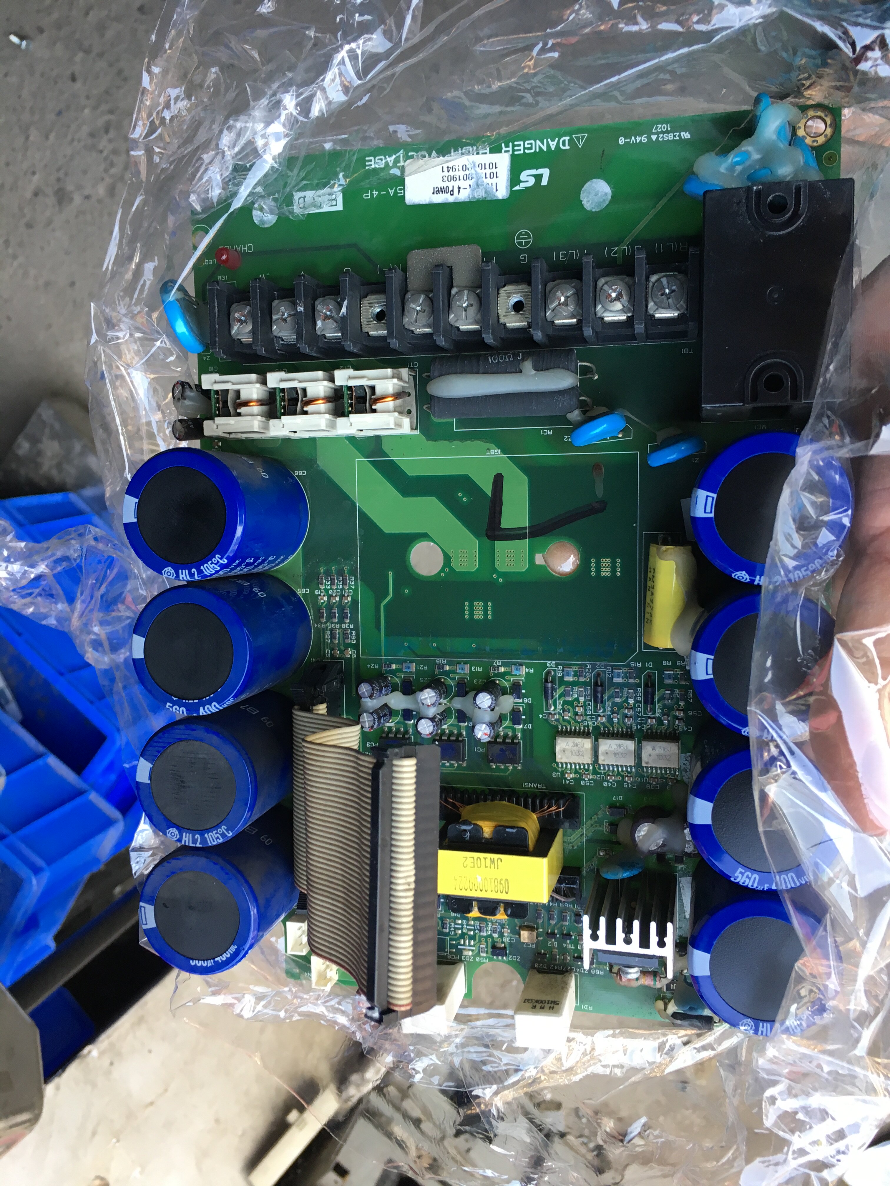 LG产电LS变频器IP5A底板7.5kw和11kw主板功率触发板电源板驱动板