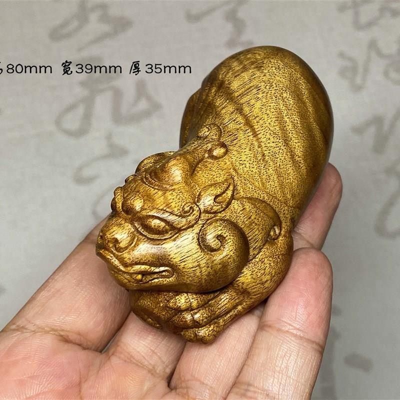 纯天然金丝楠木纯手工雕刻貔貅天然手把实木挂件龙龟摆件工艺礼物
