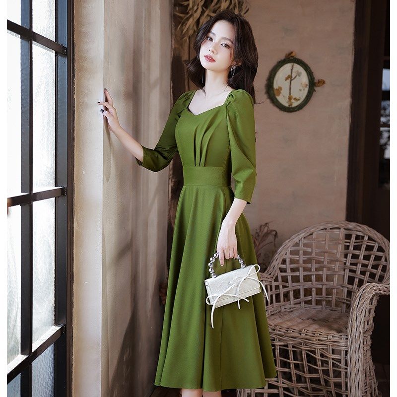晚礼服女宴会气质轻奢小众高端高级感小个子长袖订婚墨绿色连衣裙