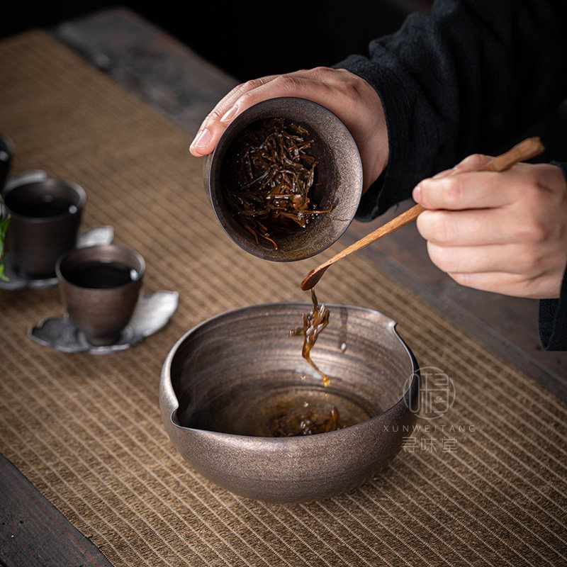 古铜釉粗陶建水复古小茶洗鎏金铁釉茶水盂杯洗陶瓷干泡功夫茶具