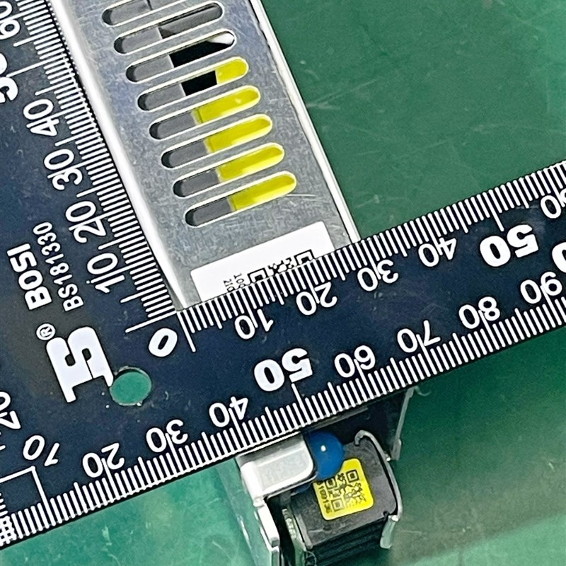 GW-EP200WV4.5-3长城模块200W输出电压4.5V40A 显示专用电源插针