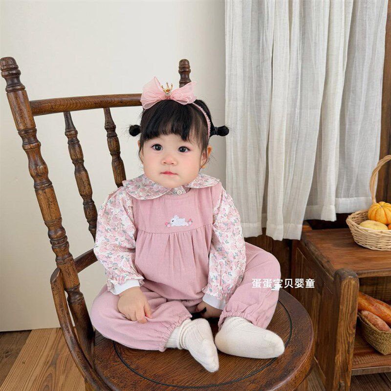 女宝宝衣服超萌连体背带裤洋气婴儿春装外出套装春季幼儿早春一岁
