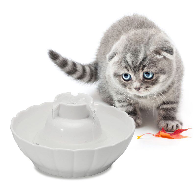陶瓷宠物饮水机猫咪狗狗水盆自动循环电动喂水器喷泉饮水器莲花