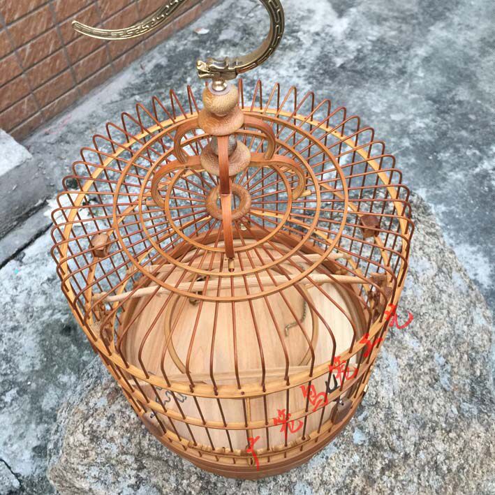 黑白鸟绣眼 老竹波笼 将军膀金青 竹制圆笼 留青 广式清远鸟笼子
