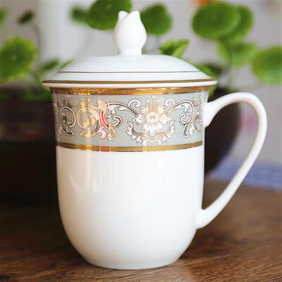 一级精品骨瓷 盖杯 办公杯 杯子 礼品杯 品名香雪海