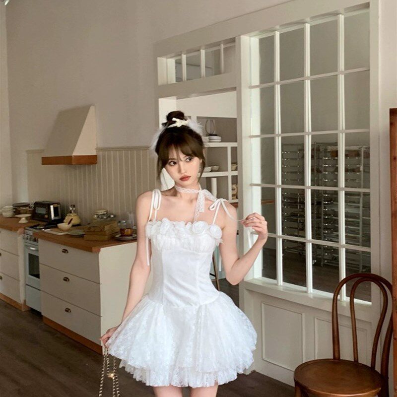 法式高级感纯白蕾丝吊带裙女夏日常可穿生日礼服仙女裙芭蕾短裙子