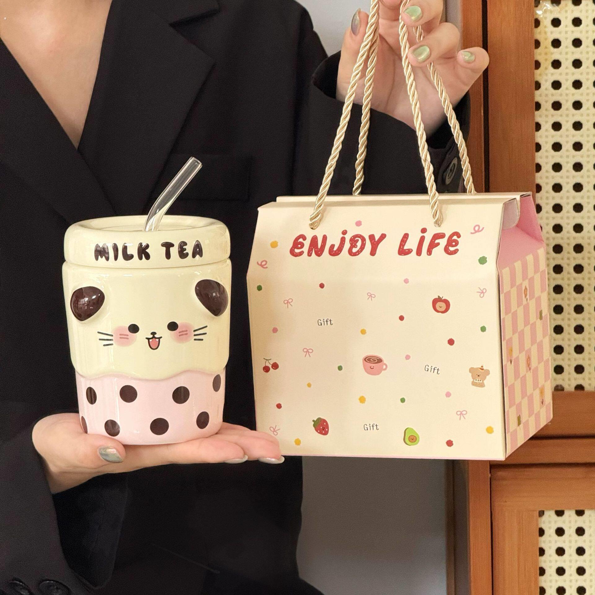 陶瓷马克杯子高颜值设计感可爱小猪吸管带盖生日礼物送女生闺蜜礼