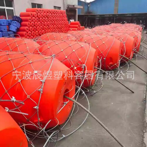 大浮力管道浮筒抽沙浮体夹管子浮筒塑料拦截浮筒警示浮筒生产厂家