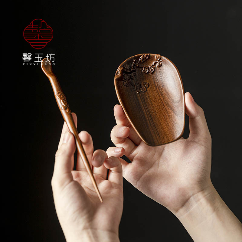 馨玉坊茶则茶拨二件套胡桃木浮雕梅花赏茶荷禅意茶匙高档醒茶配件