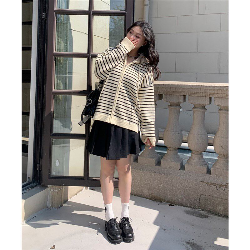CV大码女装 秋季新款抽绳连帽条纹毛衣开衫宽松针织外套胖MM女