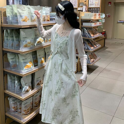 新中式碎花吊带连衣裙女夏小个子气质收腰仙女绝美温柔风初恋长裙