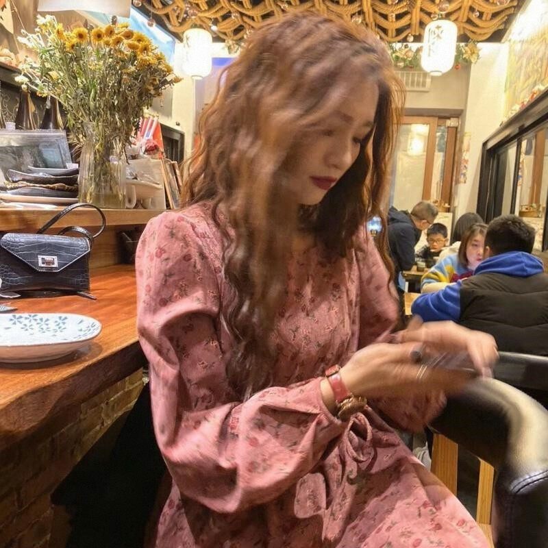高腰仙女玫瑰花连衣裙2021新款灯芯绒碎花甜美遮胯长裙春秋女显瘦