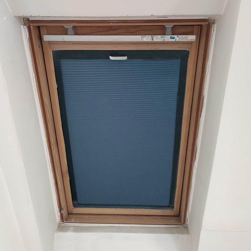 斜屋顶天窗遮阳帘阁楼窗帘斜顶蜂巢帘无纺布铝箔遮光适用威卢克斯