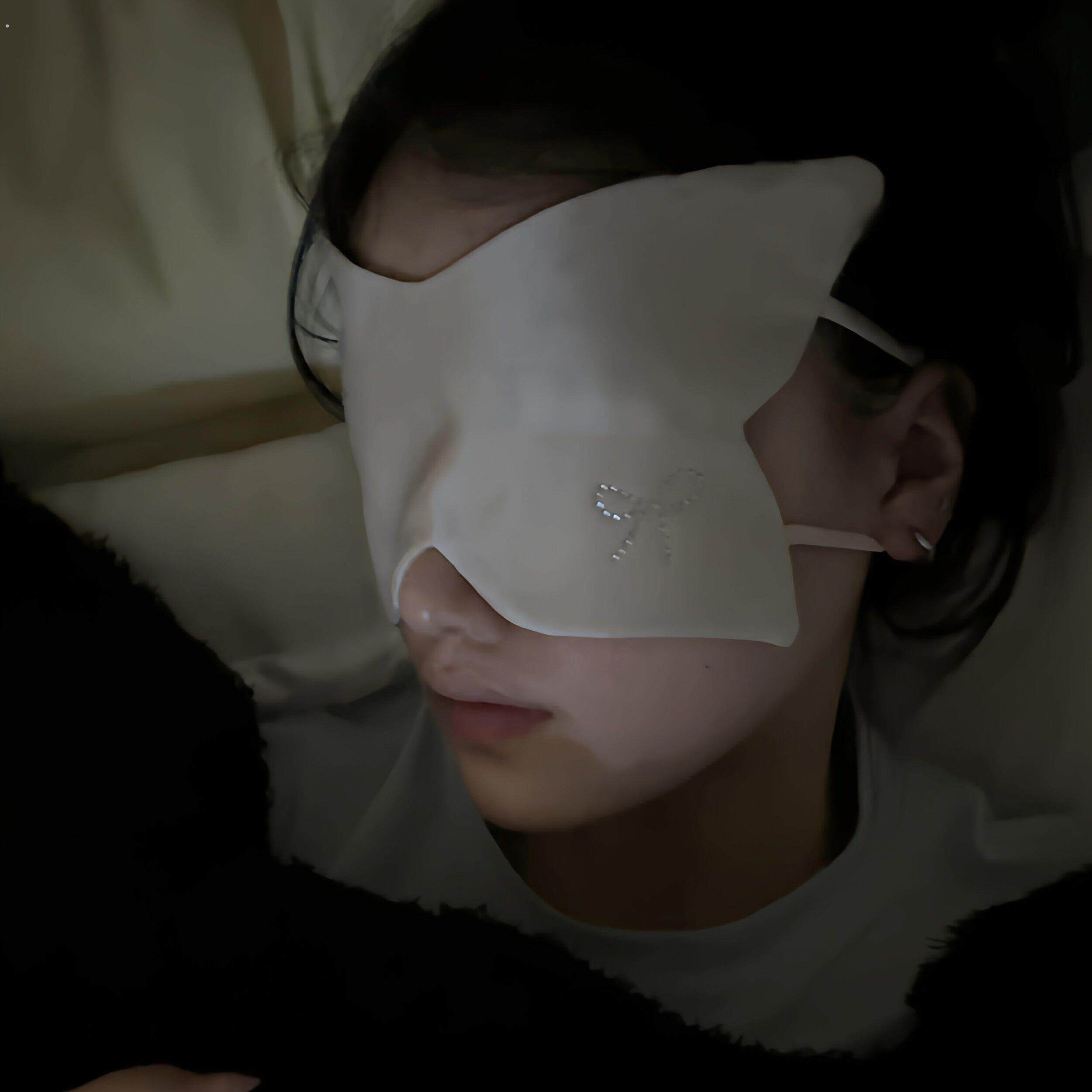 蝴蝶双面眼罩女生高颜值真丝眼罩睡眠护眼罩旅行出游遮光丝绸眼罩