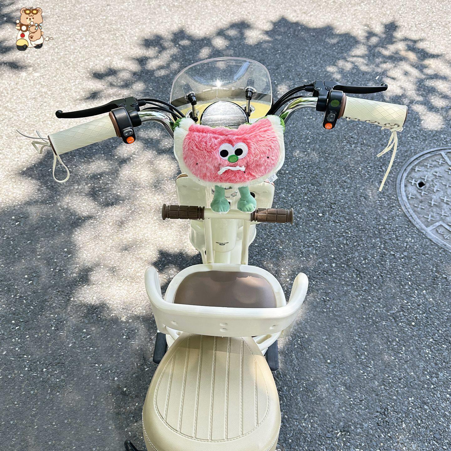 电动车防撞垫纸巾盒二合一护头枕绿皮车饰品宝宝安全座椅防撞神器