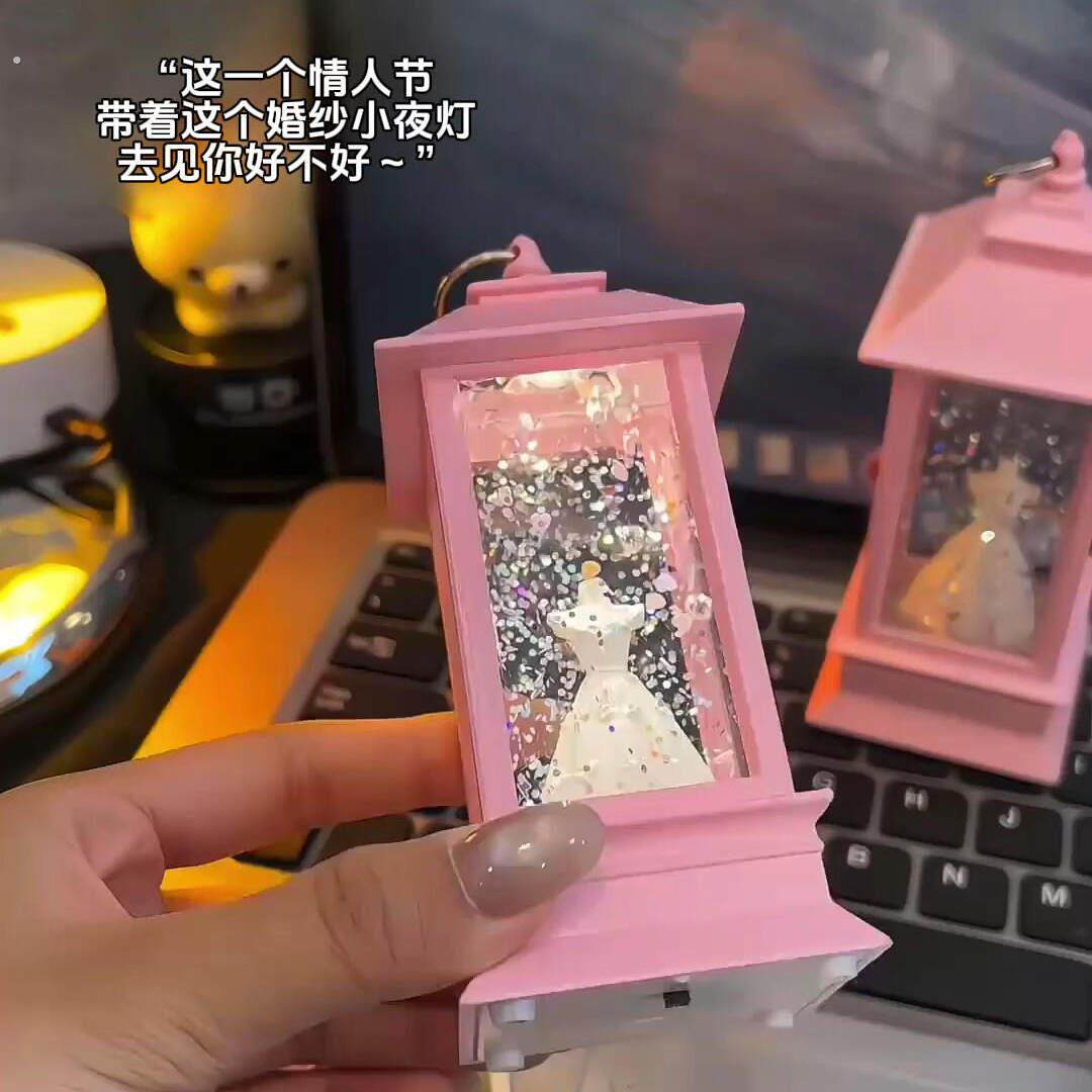 情人节礼物婚纱小夜灯2026创意流沙电话亭发光氛围灯挂件送女朋友
