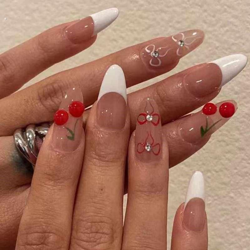 简约甜美杏仁甲穿戴甲法式白边樱桃蝴蝶结美甲新款情人节美甲片