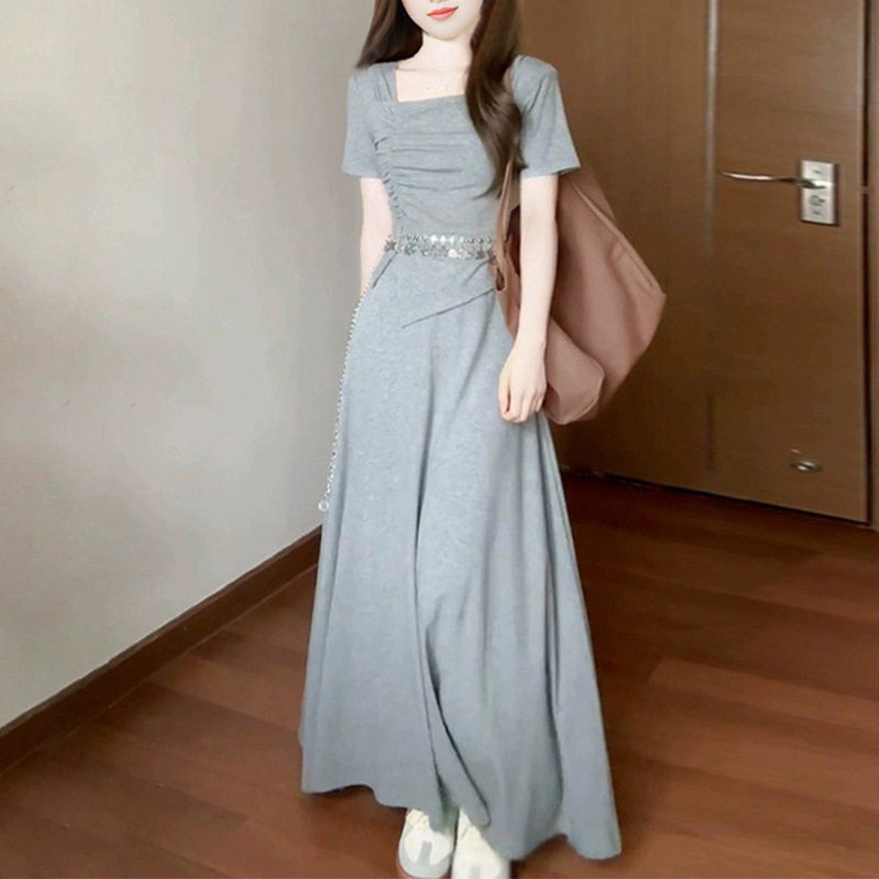 2026新款小个子慵懒风灰色连衣裙子女夏季法式高级感穿搭长裙套装