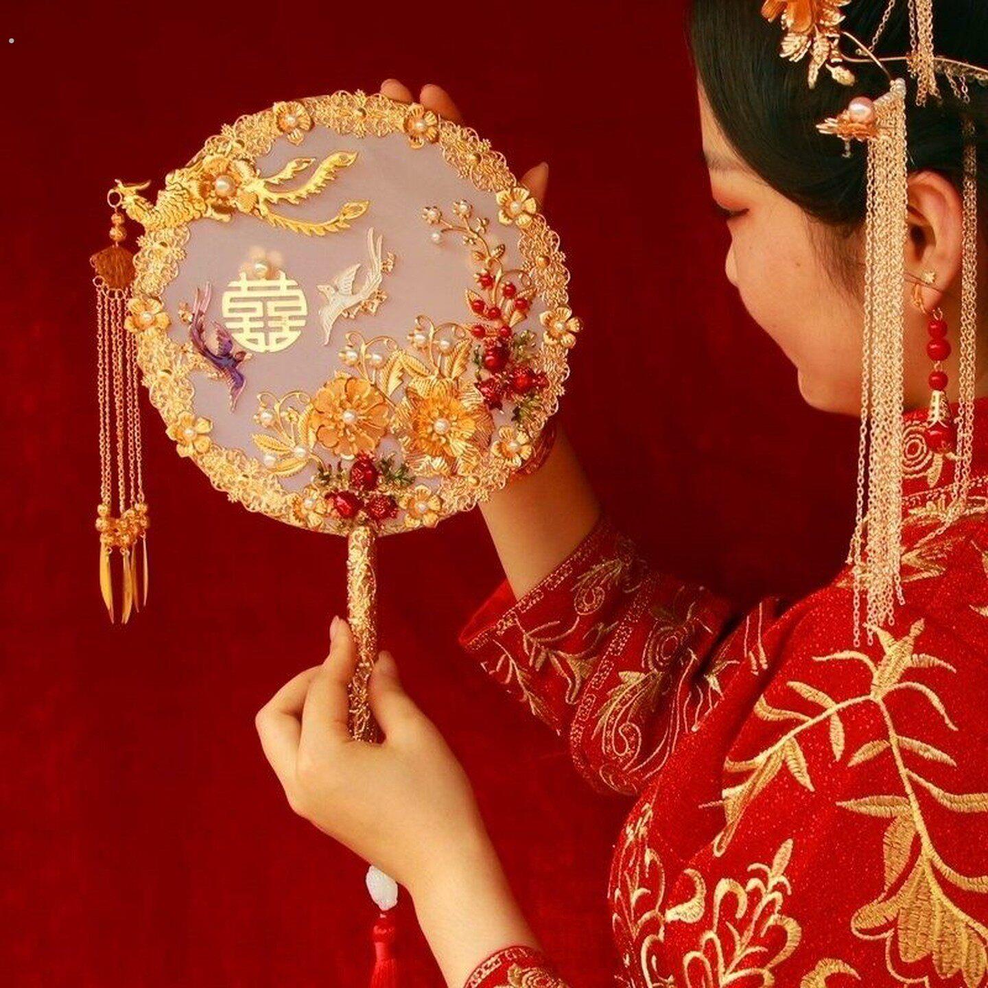 团扇结婚新娘蒲扇秀禾服中式扇子古风手工双面刺绣红色喜扇成品扇