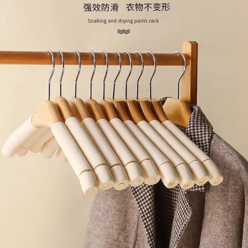 2026新款实木防滑无痕衣架海绵衣撑子收纳衣挂防肩角晾衣架家用