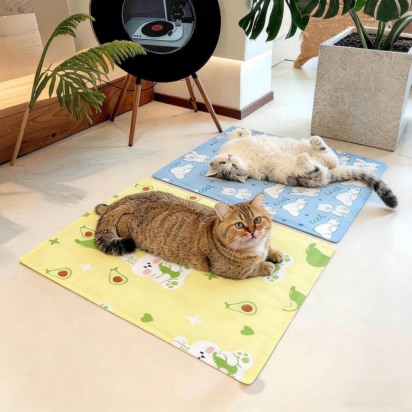 宠物冰垫猫咪冰垫夏季降温凉窝狗狗凉席防水趴趴垫夏天睡觉垫子