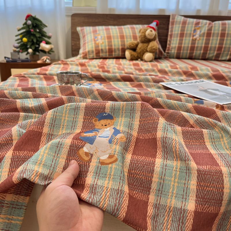 加厚全棉磨毛A类红条格卡