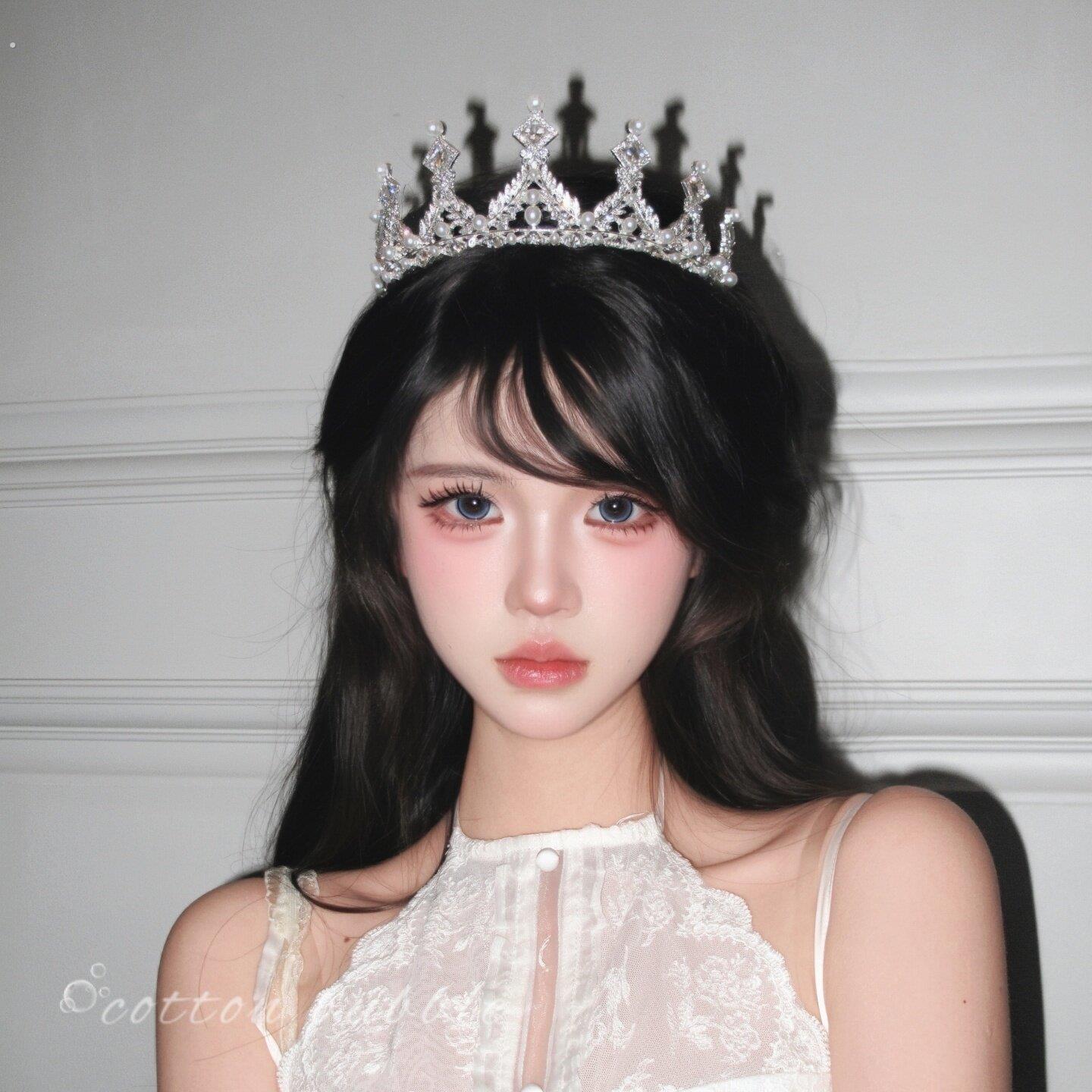 女王降临~高端新娘生日皇冠头饰立体珍珠女神高级感礼服配饰王冠