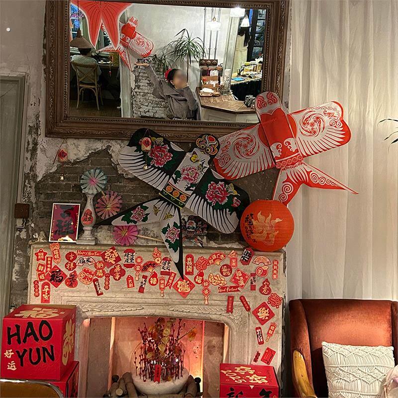 饭厅简约风筝挂饰新年氛围感布景网红氛围感店铺元旦主题场景布置