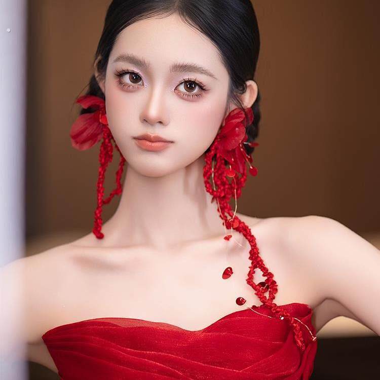 高级感新娘耳饰复古红夸张不规则娟纱流苏亮片婚礼旗袍敬酒服配饰