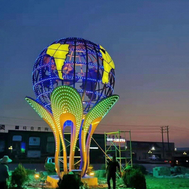定制地球仪雕塑不锈钢镂空地球模型镜面沙漏戒指园林装饰自转发光