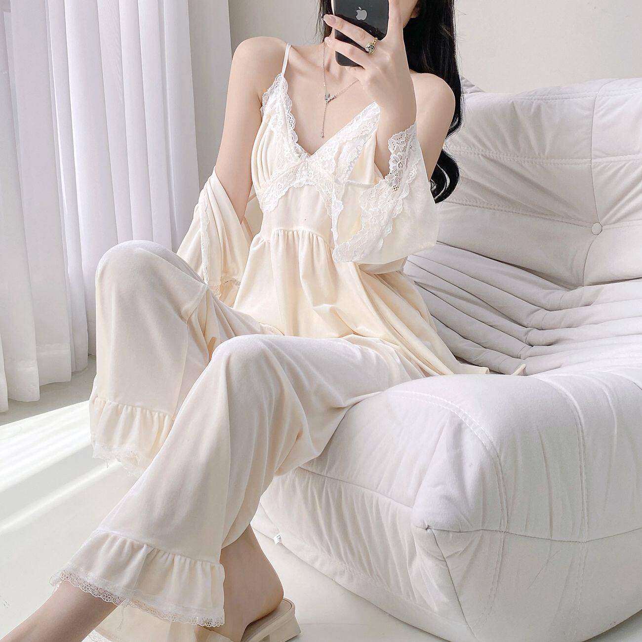 新款金丝绒长裤蕾丝胸垫性感吊带睡袍秋冬金丝绒睡衣三件套家居服