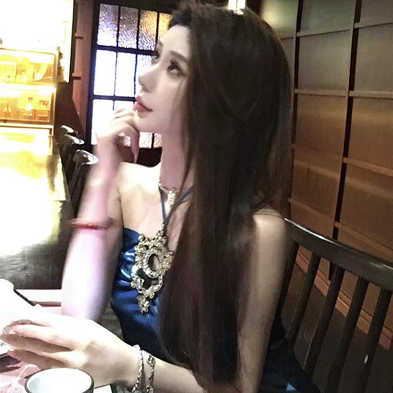 孔雀蓝显白!古早挂脖镶钻褶皱缎面丝滑吊带上衣背心女神